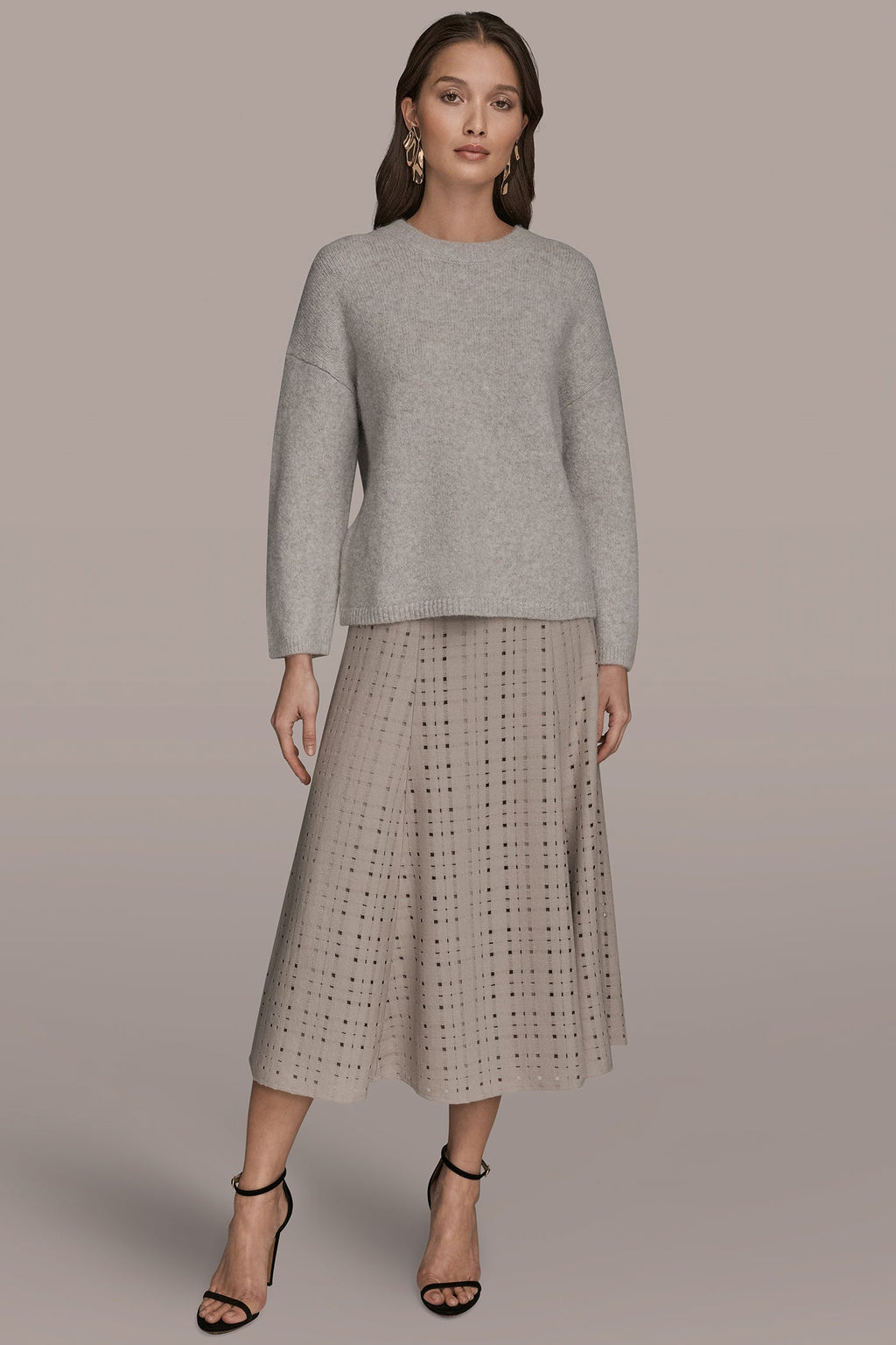 OVERSIZED LONG SLEEVE CREW-NECK SWEATER