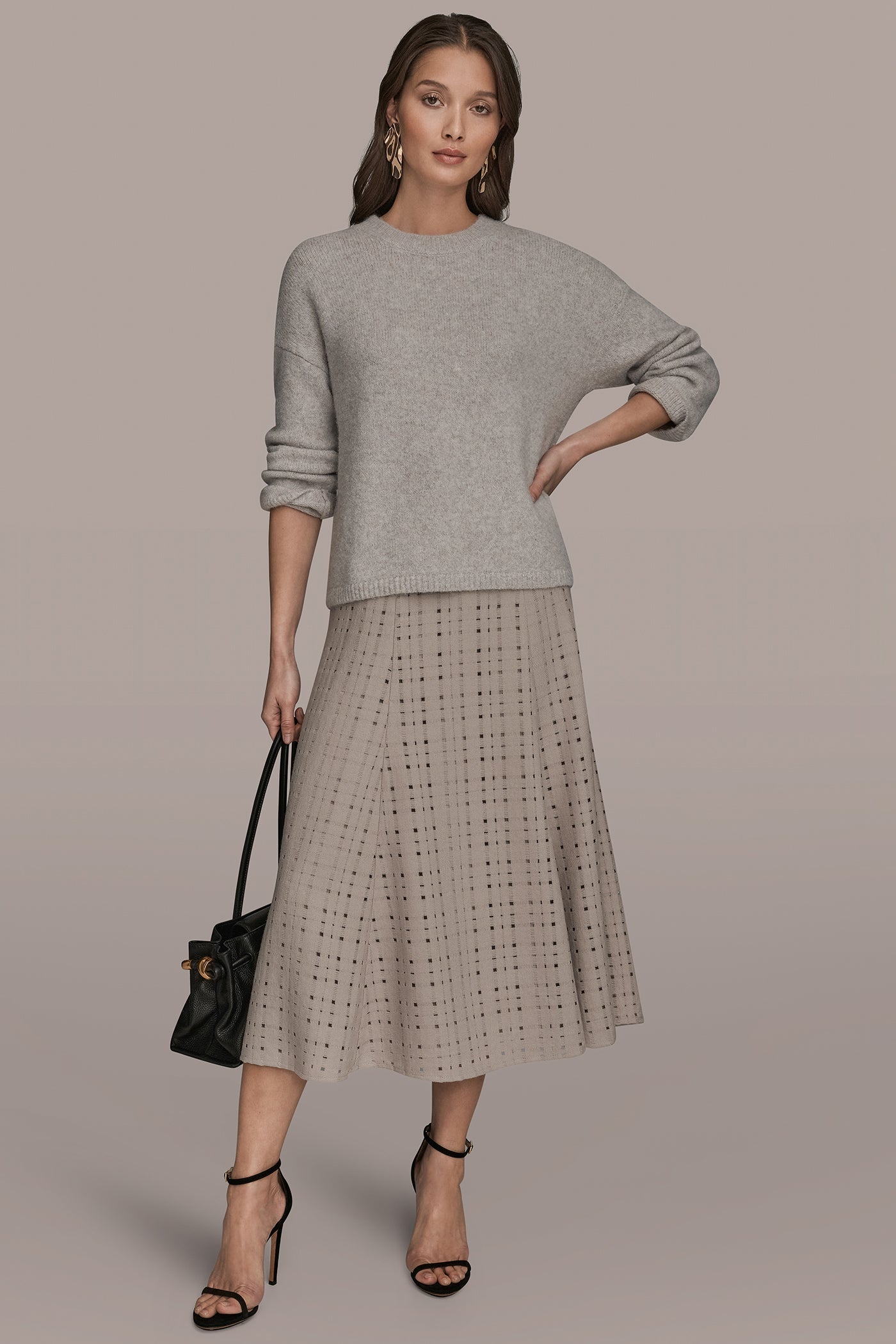 OVERSIZED LONG SLEEVE CREW-NECK SWEATER