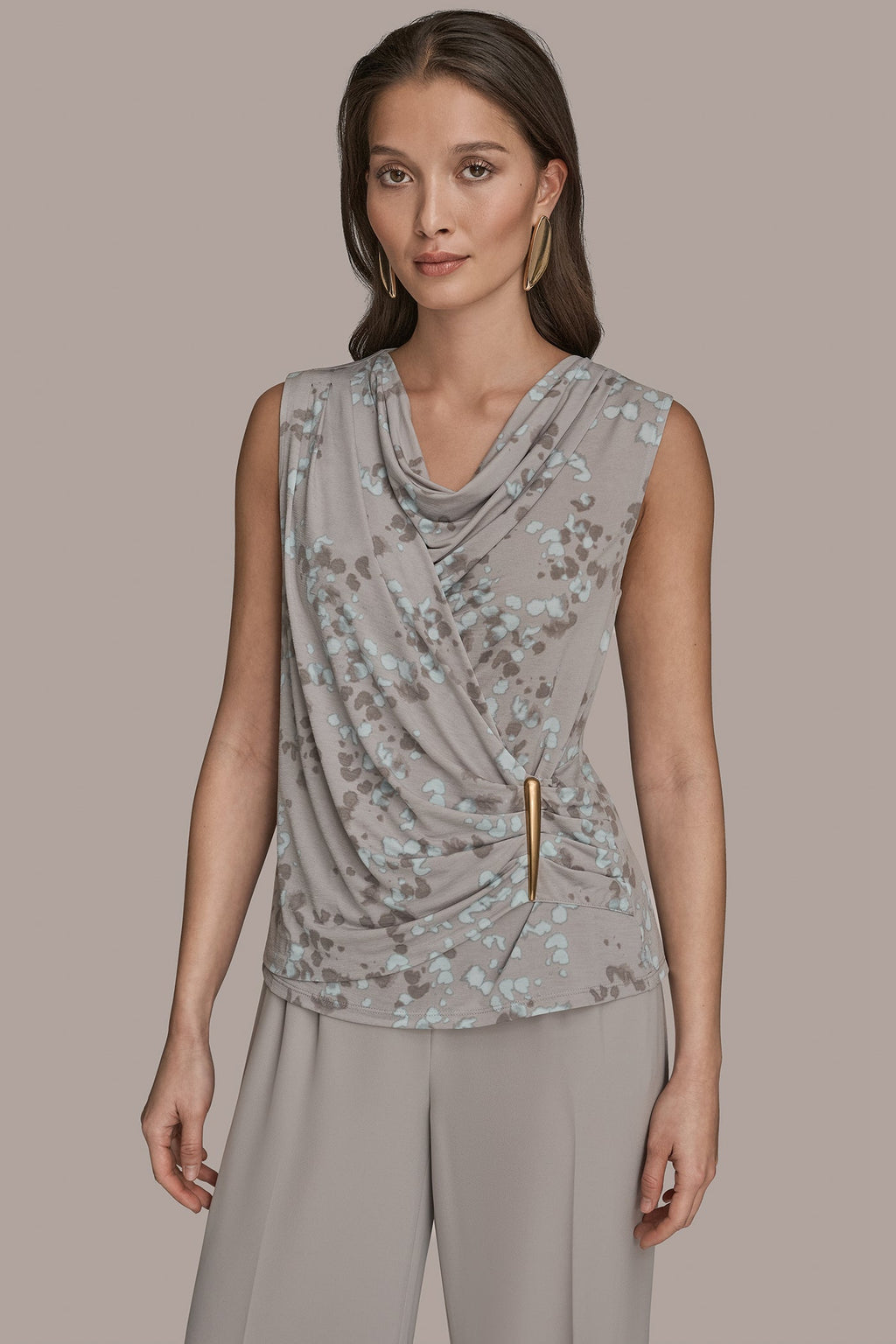 PRINTED SLEEVELESS COWL-NECK WRAP TOP
