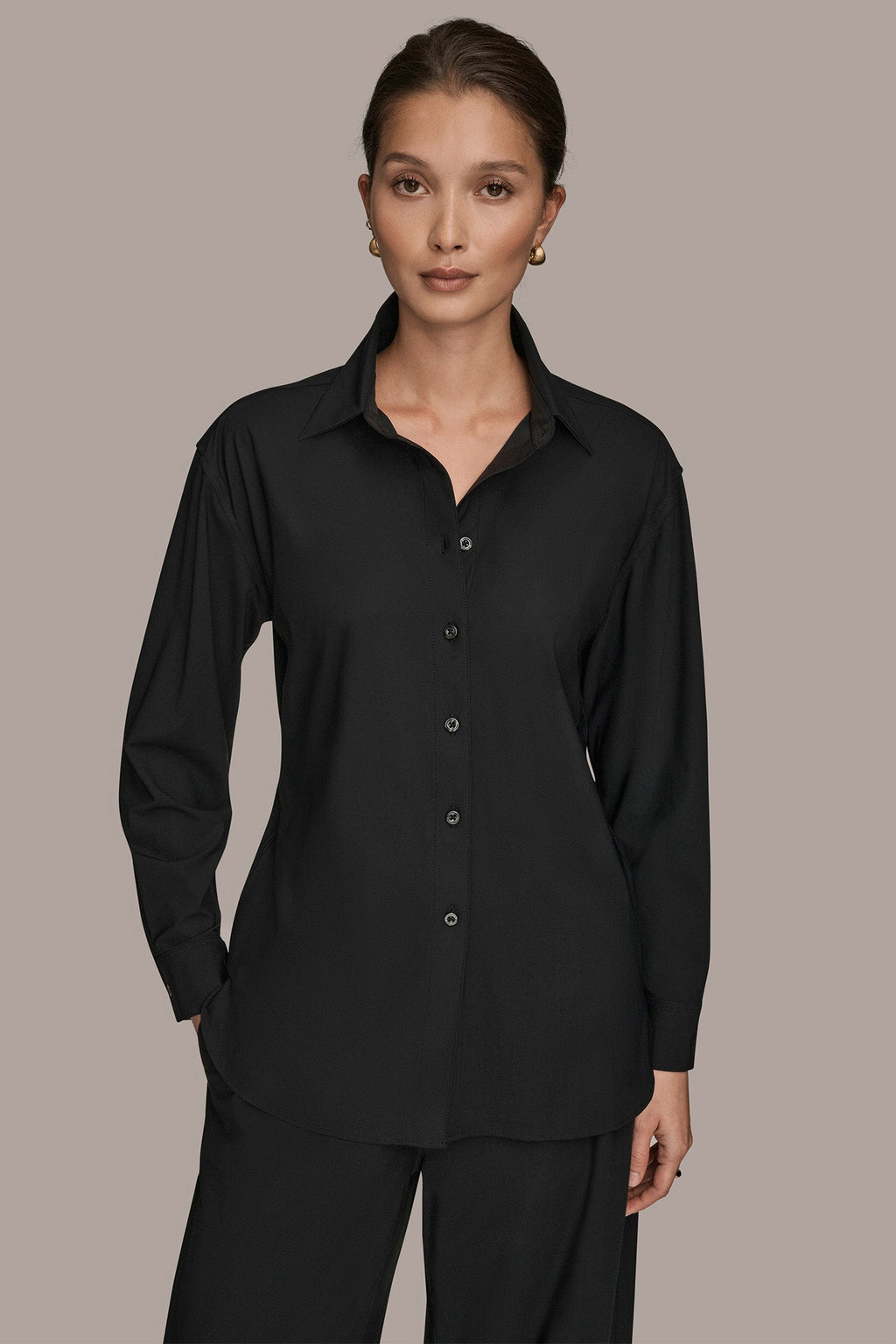 THE MODERN TRAVEL BUTTON-DOWN SHIRT